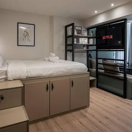 아파트 Exclusive Terrace 칼라마타