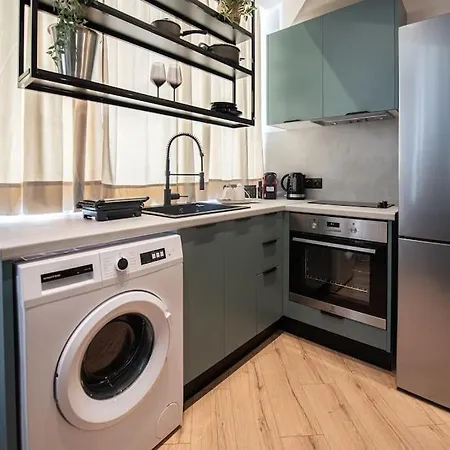 Exclusive Terrace * 칼라마타